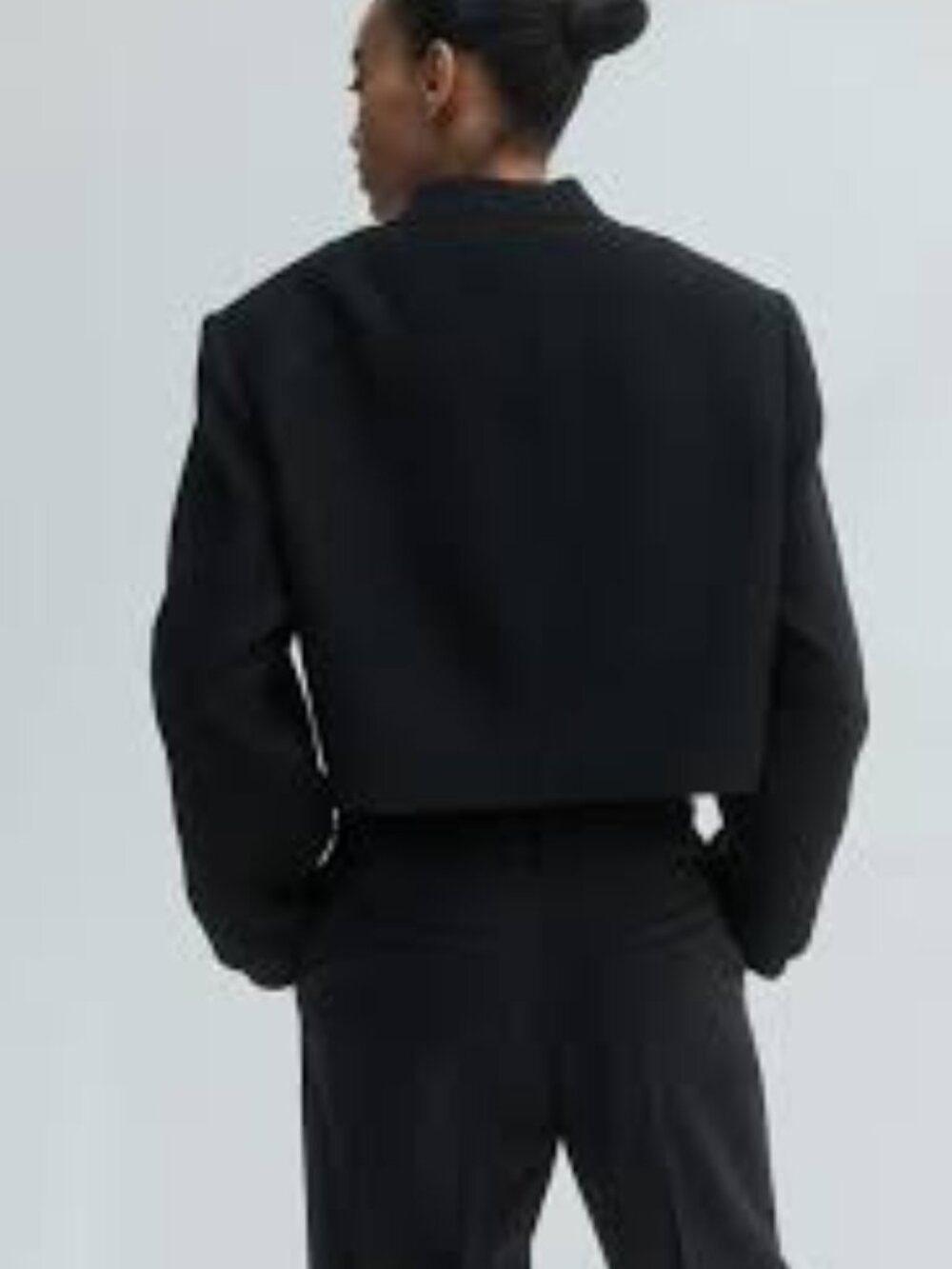 H&M Short shoulder-pad jacket - Picture 3 of 9